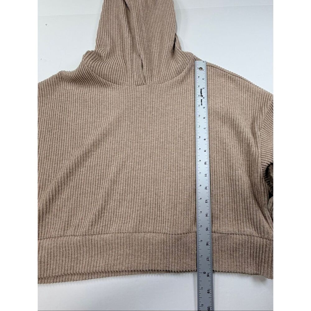 NWOT Alo Yoga Muse Hoodie Gravel Heather Tan Ribbed Cropped Pullover Size Medium - Picture 9 of 10